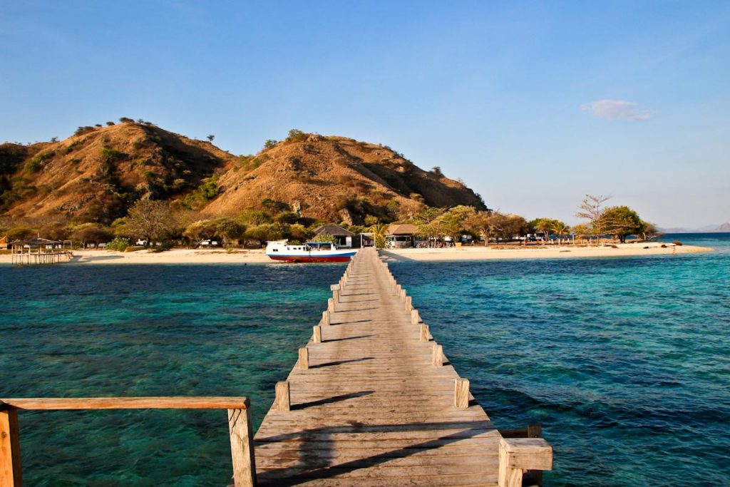 komodo tour package