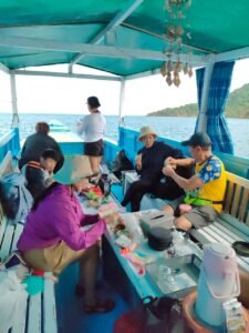 Boat to Riung-Riung Trip