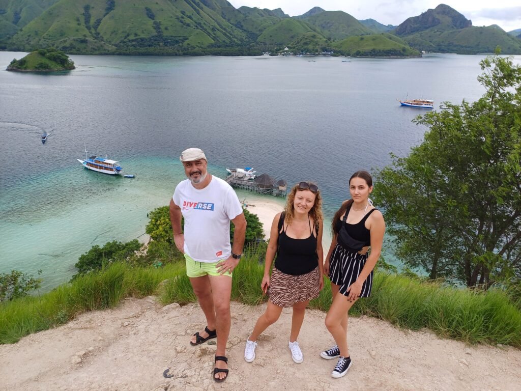 Kelor Island-3Days 2 Nights Komodo Boat Tour Itinerary