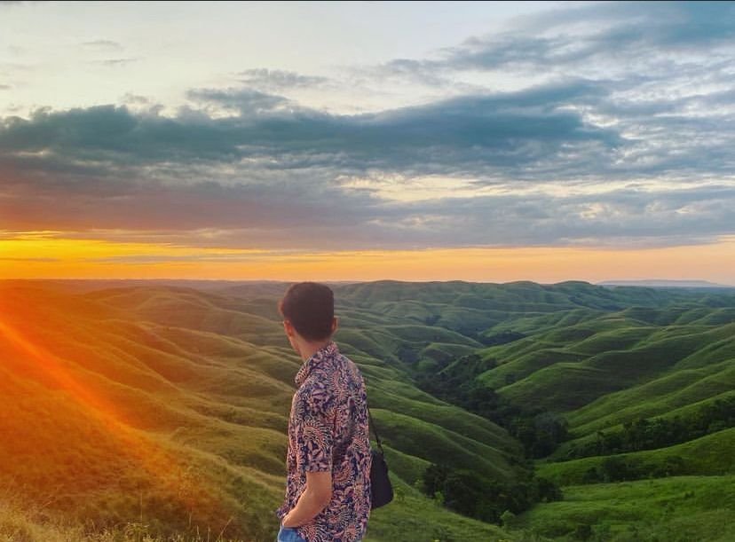 Wairinding Hill: The Enchanting Landscape of East Sumba