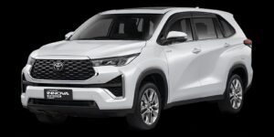 Sewa Innova Zenix Hybrid V di Labuan Bajo