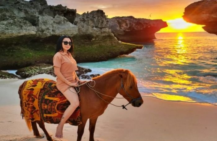 Best Beaches in Sumba Island- Discover Paradise