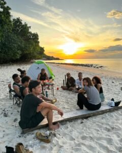 Camping at Mules Island