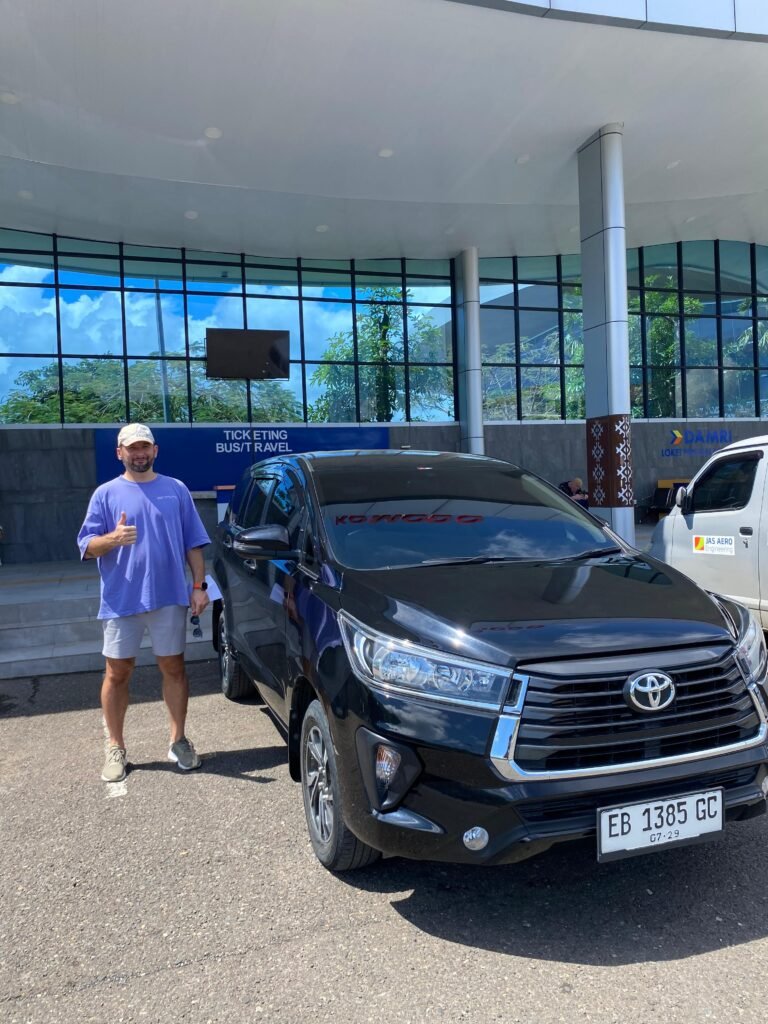 Innova Reborn, Self-Drive Car Rental in Labuan Bajo
