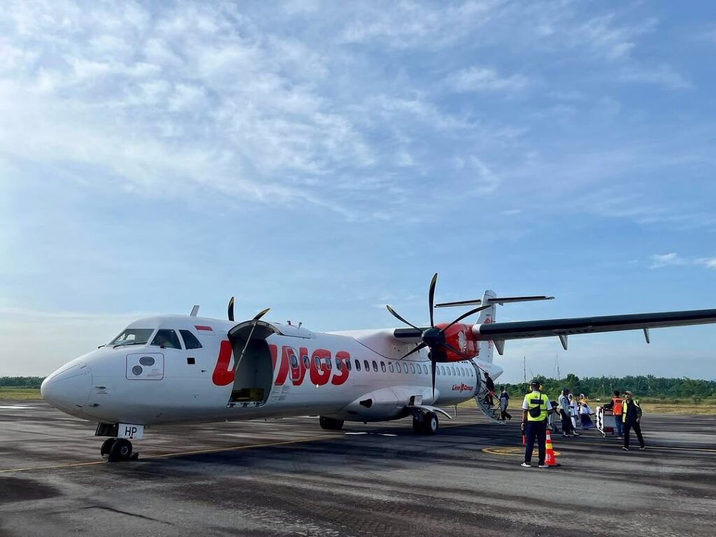 Wings Air-Direct Flights from Lombok to Labuan Bajo