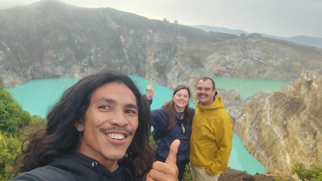 2 day 1 night kelimutu lakes tour from labuan bajo | flores island indonesia tour komodo tour packages alor tour packages sumba tour lombok & bali tour 2 day 1 night Kelimutu Lakes tour from Labuan Bajo sunrise view over the Three Colored Lakes of Kelimutu Flores Island Indonesia