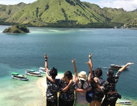 Destinasi wisata Labuan Bajo 2026 yang wajib dikunjungi, termasuk pulau eksotis, pemandangan laut, dan keindahan alam Flores