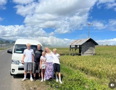 Flores Executive Shuttle Service-Flores Pristine Tour