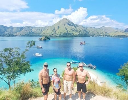 Kelor Island-3-Day, 2-Night Komodo Private Boat Tour