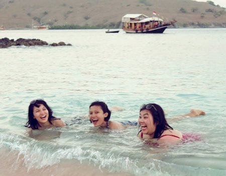 Komodo Island tour from Flores with Pristine Tour, including island hopping, snorkeling, visiting Komodo dragons, and exploring stunning natural scenery