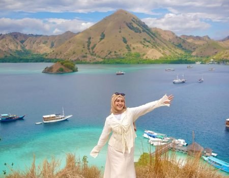 Pulau Kelor sebagai destinasi Liburan Labuan Bajo dekat Labuan Bajo