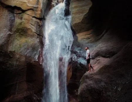 air terjun lia niki