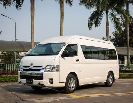 explore ende with private car