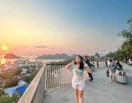 Sunset Mount Wairingin Labauan Bajo